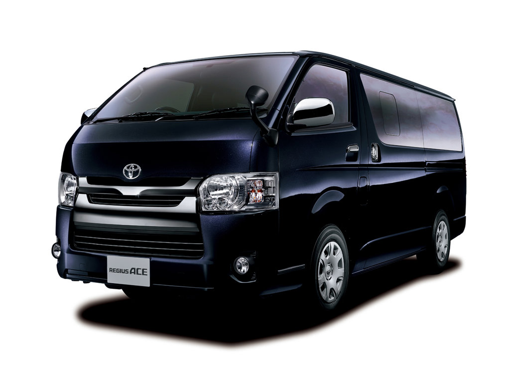 Toyota Regius Ace